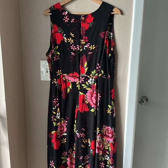 KORMEI Floral Sleeveless Romper Dress - Picture 10 of 11